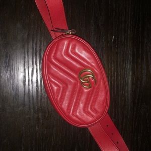 AUTHENTIC GUCCI FANNY PACK SIZE 95 BARELY WORN!!!